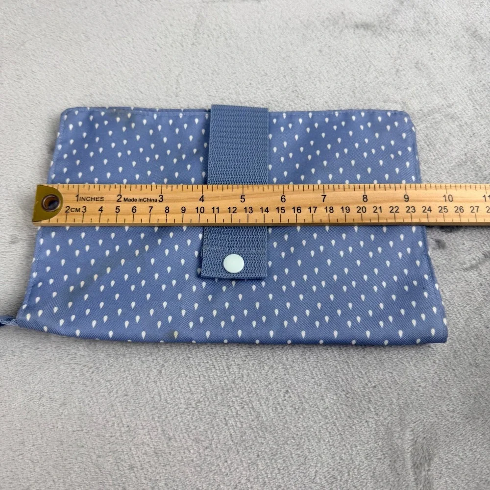 Blue and White Raindrop Pattern Diaper Clutch and Wipes‎ Case
